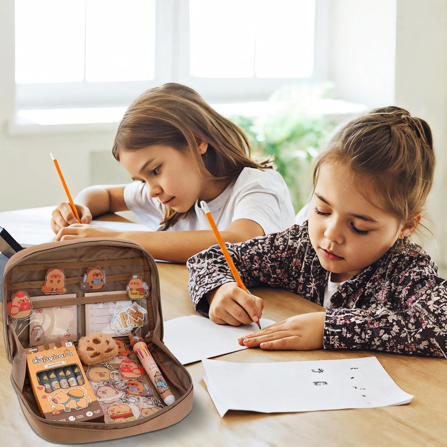 Set de Papelería Kawaii Capybara Lebaley - 8 Artículos