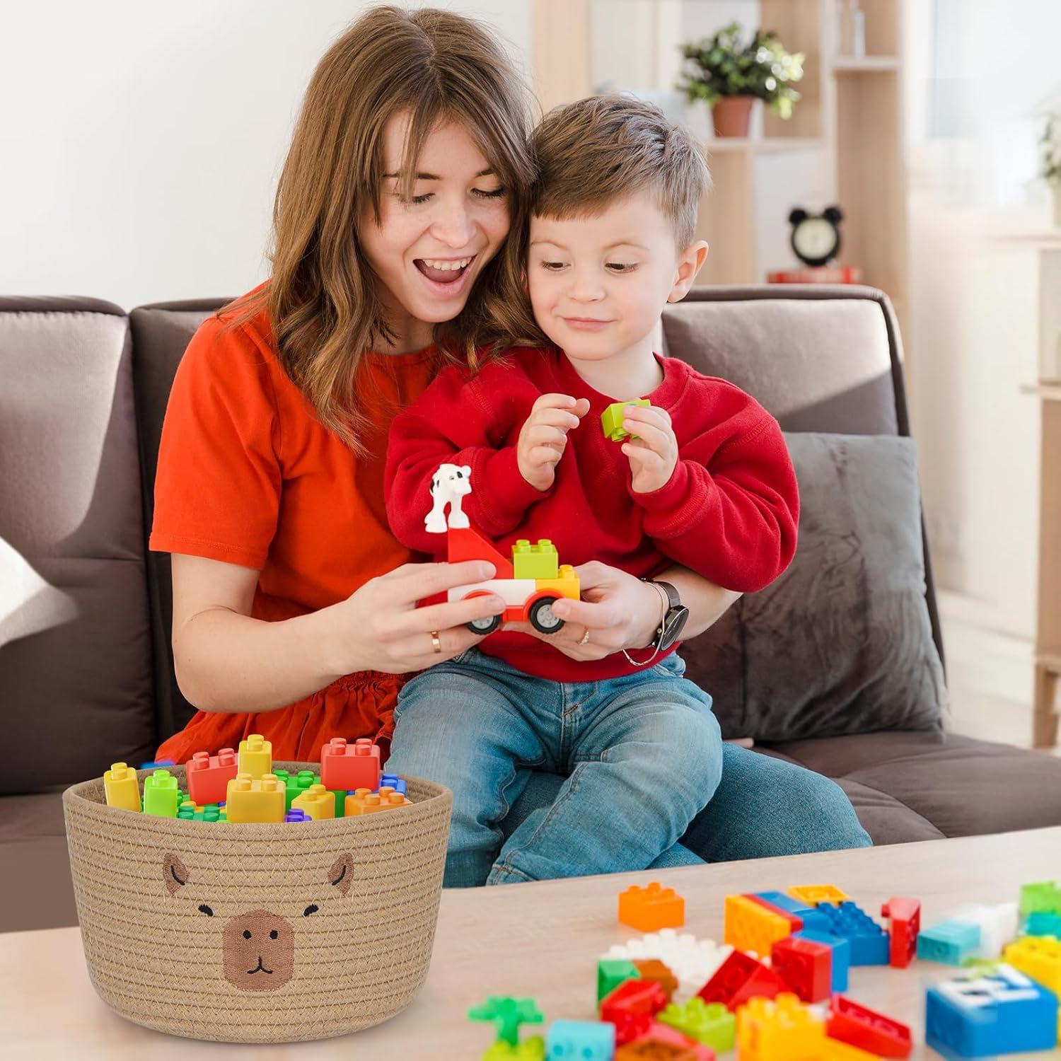 Cesta de Almacenamiento Tejida LSYDCARM Capibara 24x13 cm Marrón