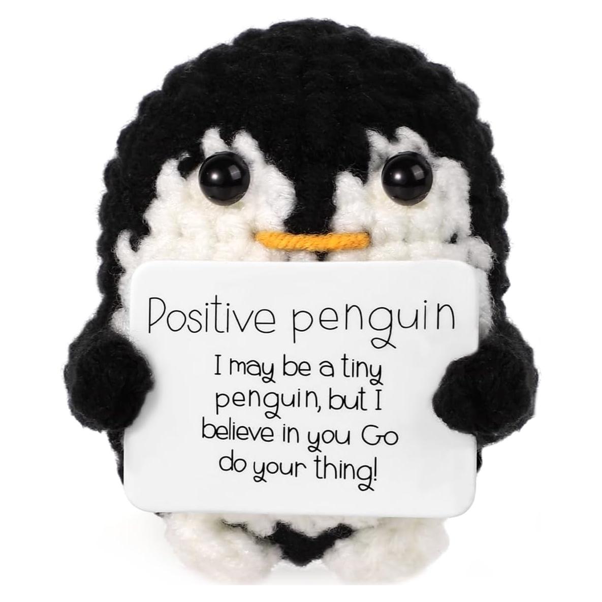 Muñeca de Pingüino Tejido BOXOB 6.5 cm con Tarjeta Positiva