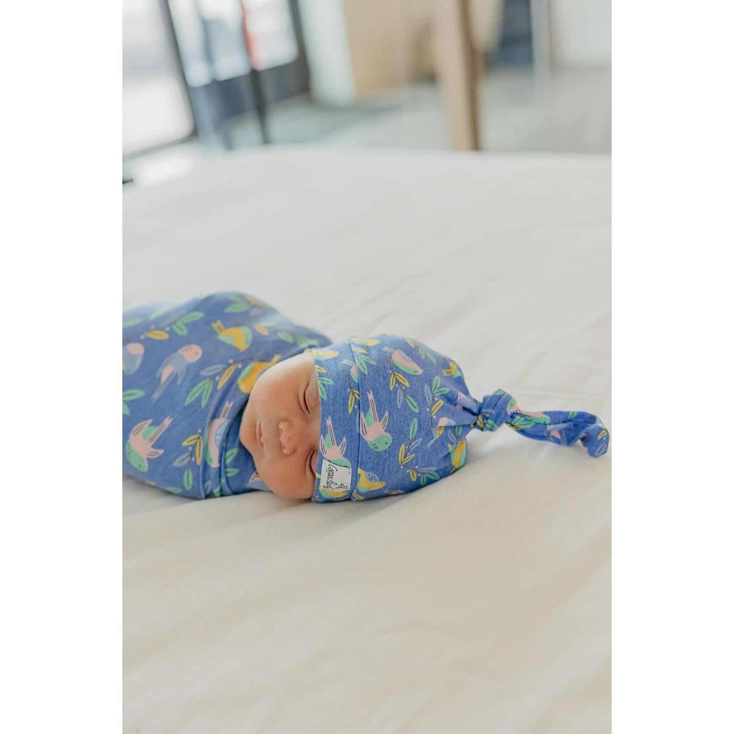 Gorro Beanie para Bebé Copper Pearl Birdie 0-6 Meses Ajustable