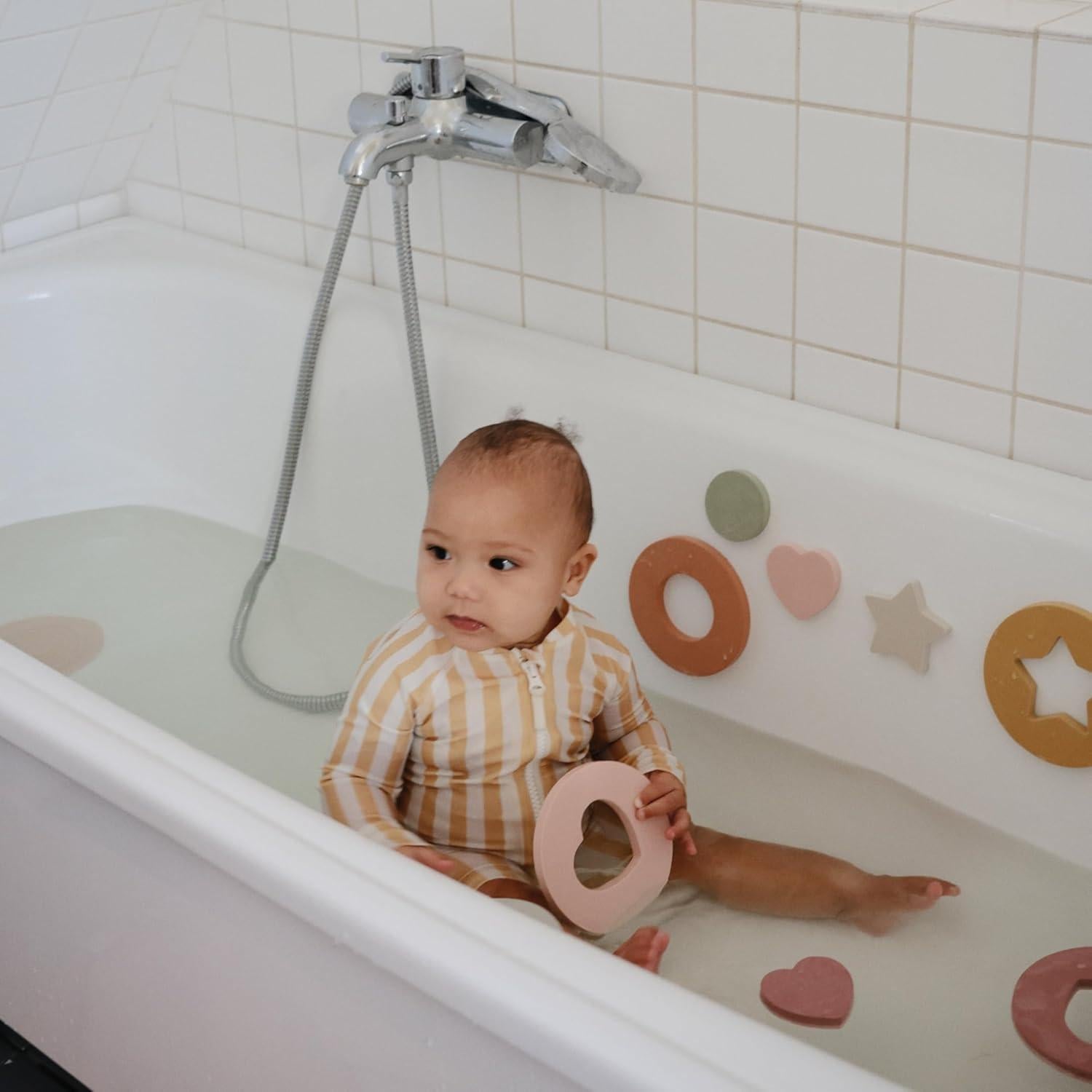 Rompecabezas de espuma Mushie 10 piezas para baño 3 años+