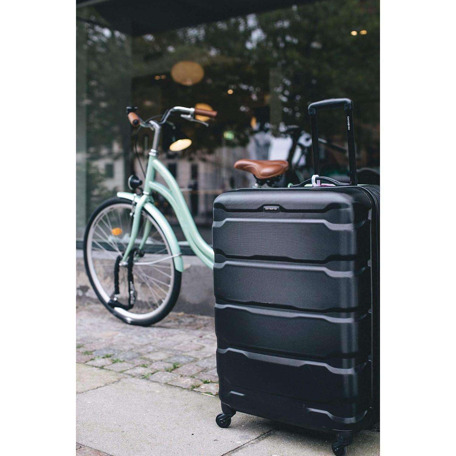 Maleta Dura Expandible Samsonite Omni PC 24" Negra