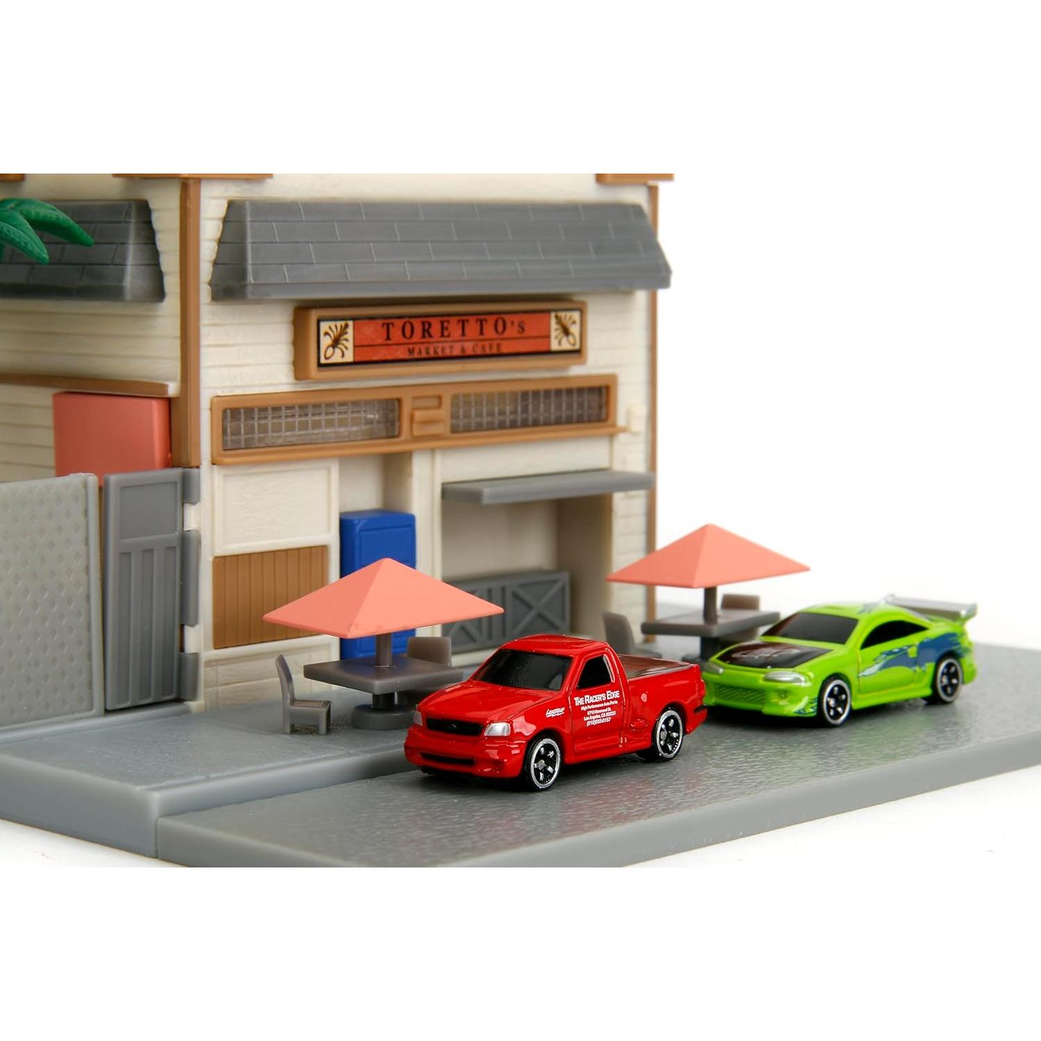 Mercado y Café de Toretto Jada Toys con 2 Coches de Metal 20.3x17.8 cm