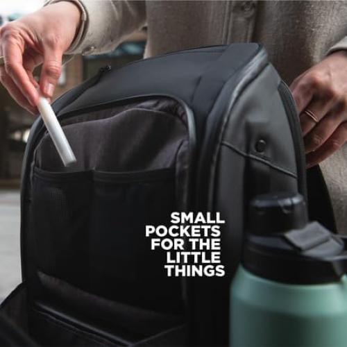 Mochila NOMATIC 14L Resistente al Agua para Laptop - Negro