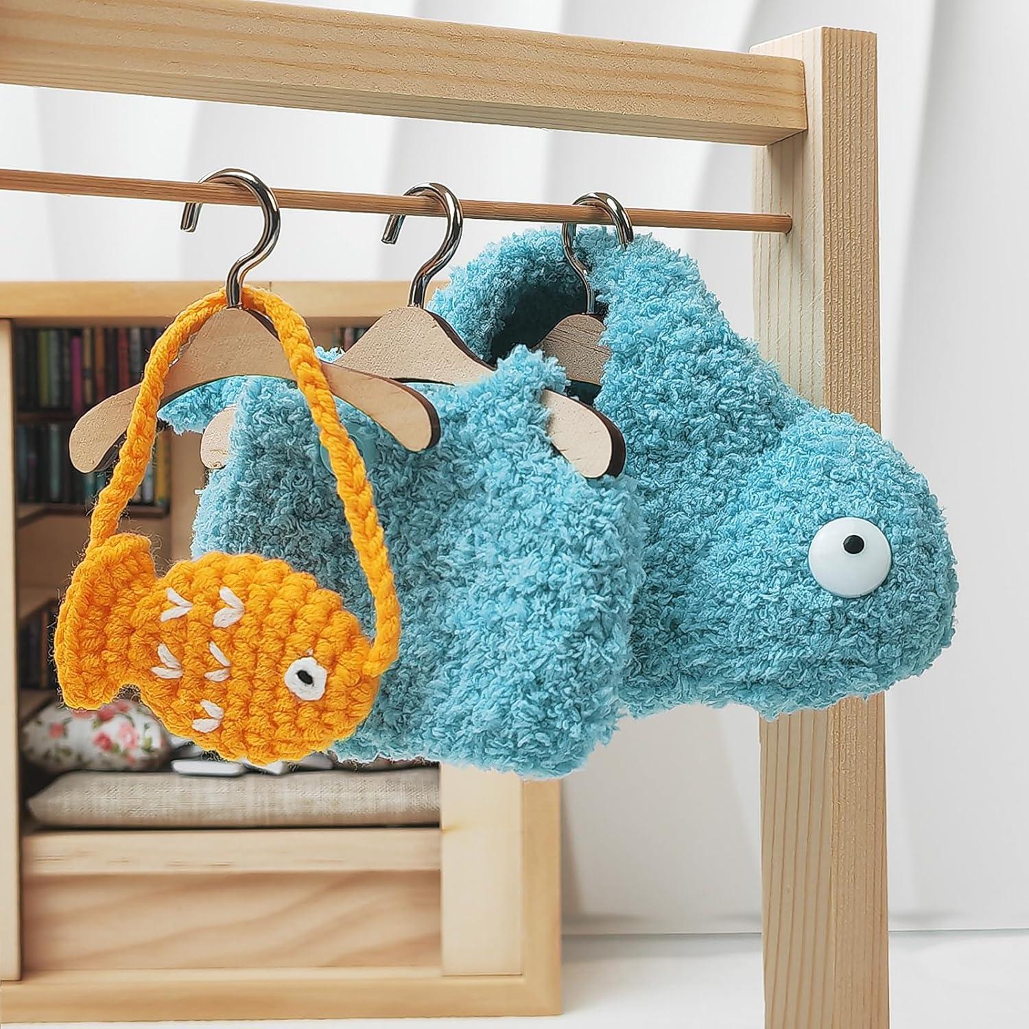 Conjunto de Ropa de Muñeca LBB - Pescado Azul Hecho a Mano