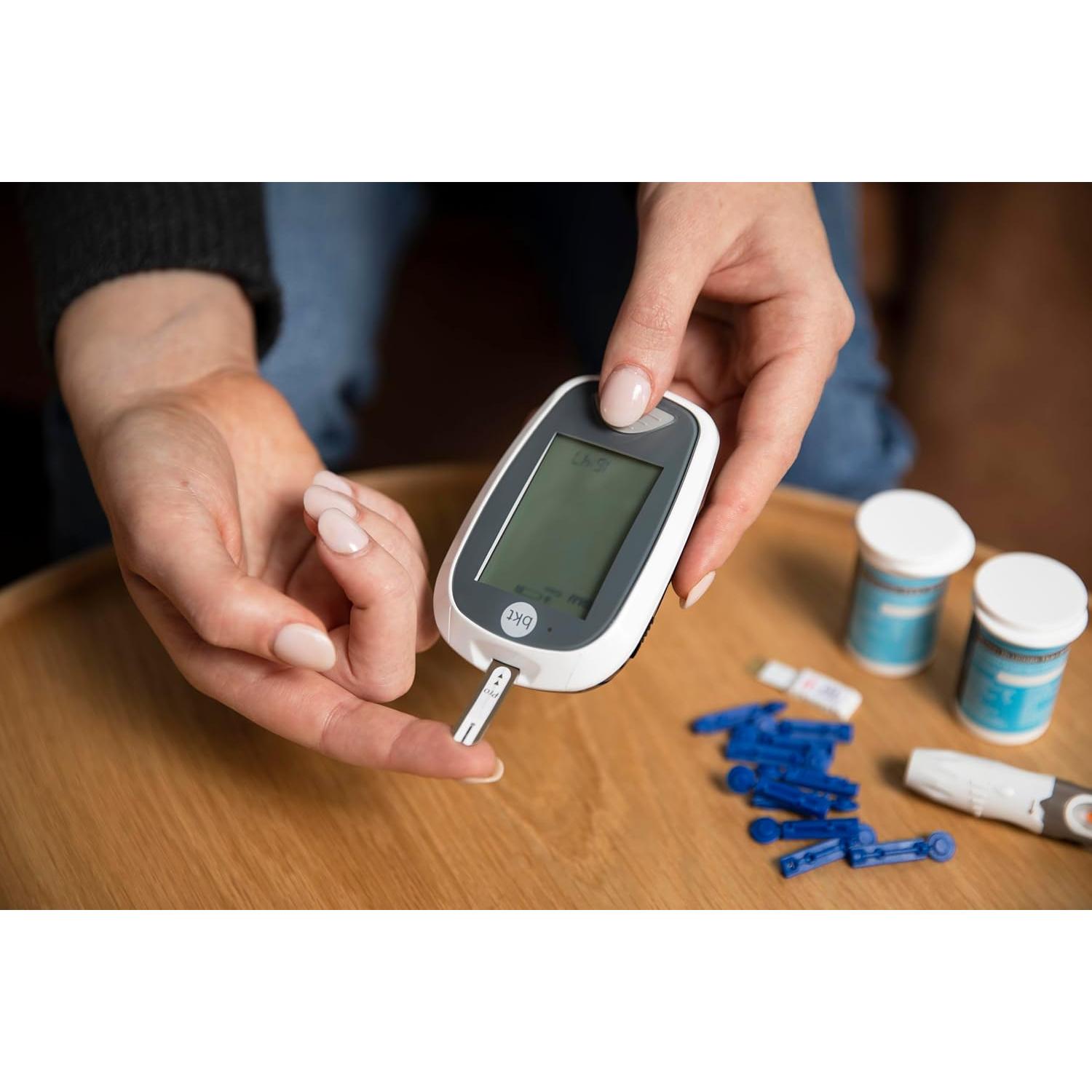 Medidor de Cetonas y Glucosa en Sangre BKT TD-4279