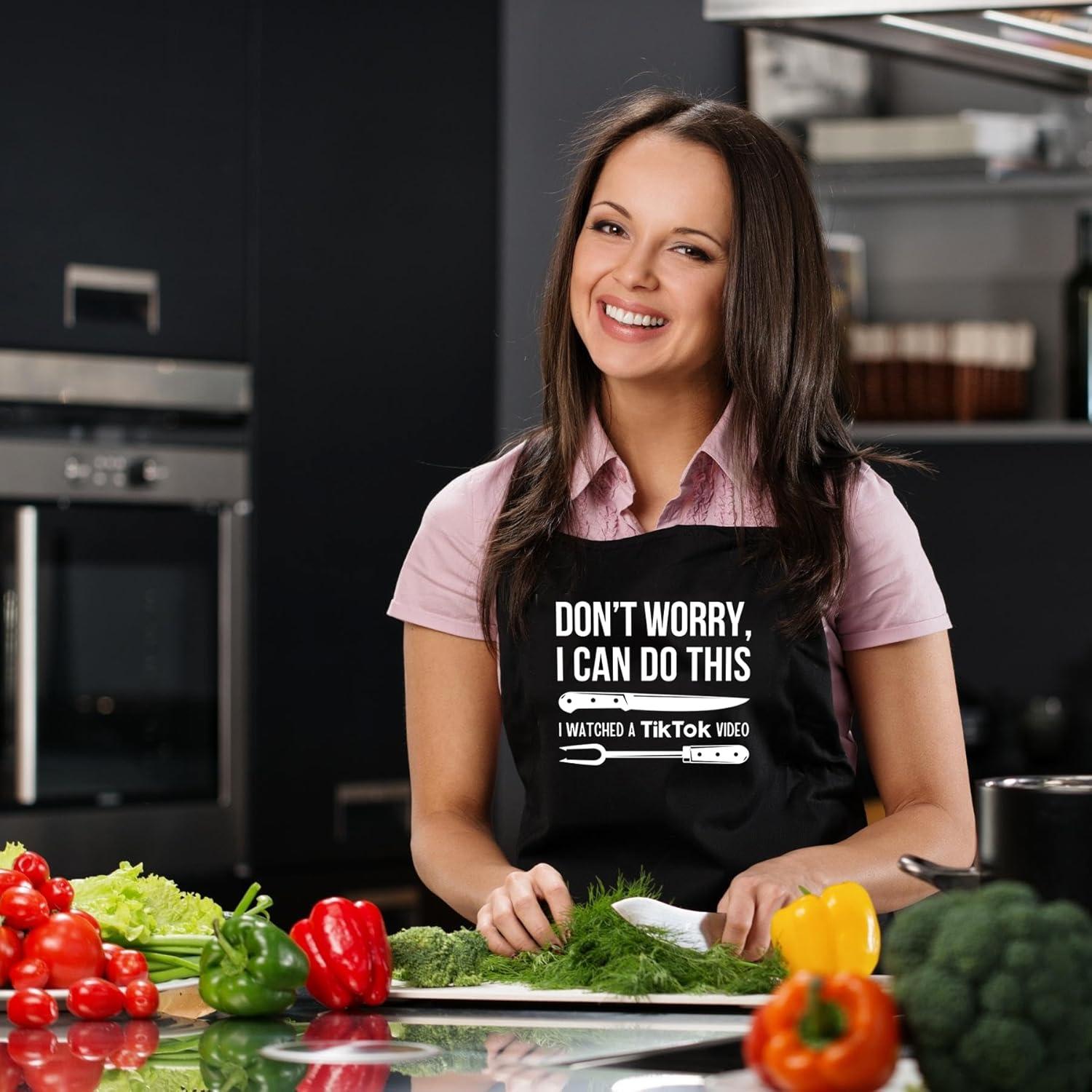 Delantal de Cocina Ajustable Besa al Chef - Poliester con Bolsillos