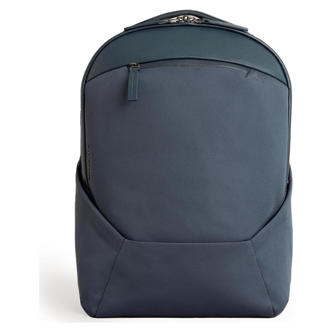 Mochila para Laptop Troubadour Apex 4.0 - 22L - Ergonómica y Resistente al Agua