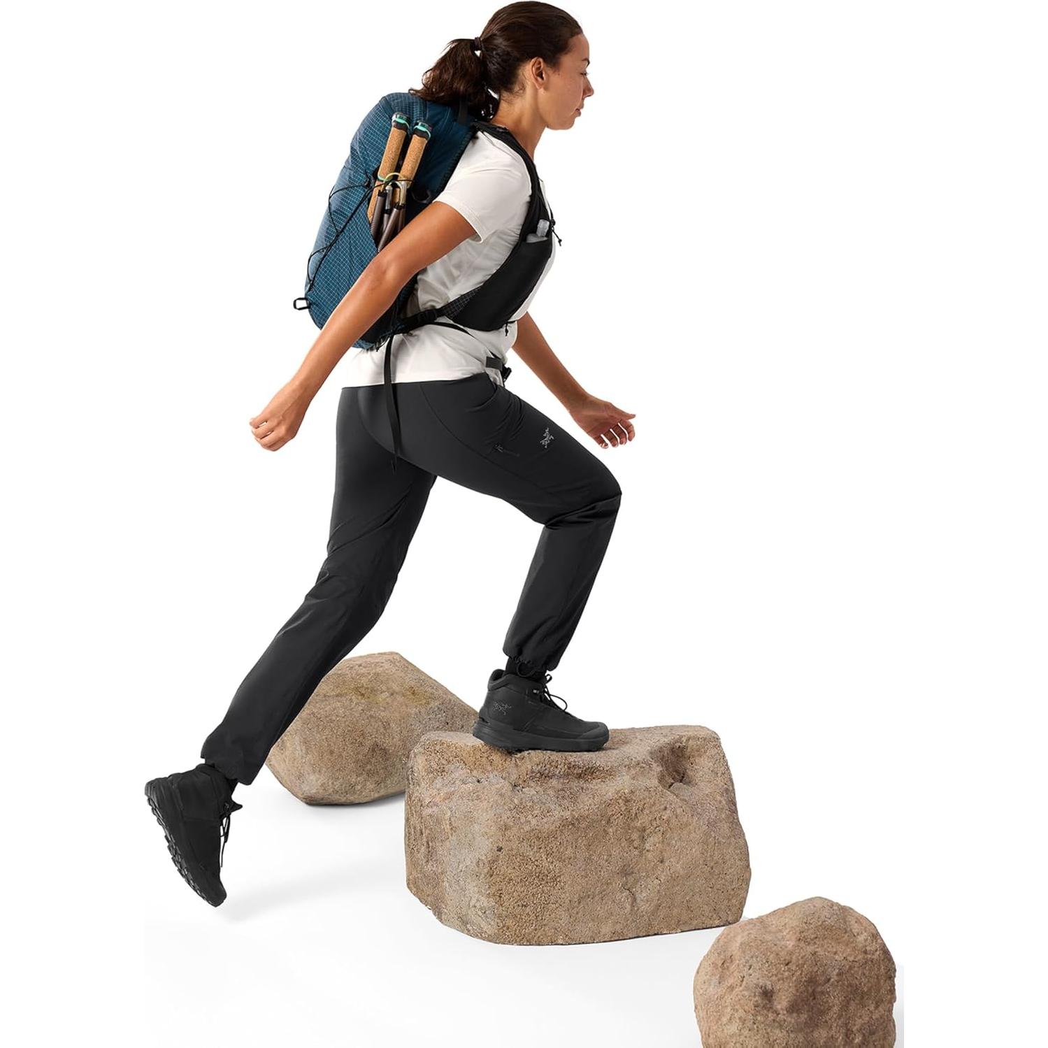 Mochila Aerios 18L Arc'teryx Ultraligera Ajuste Personalizable