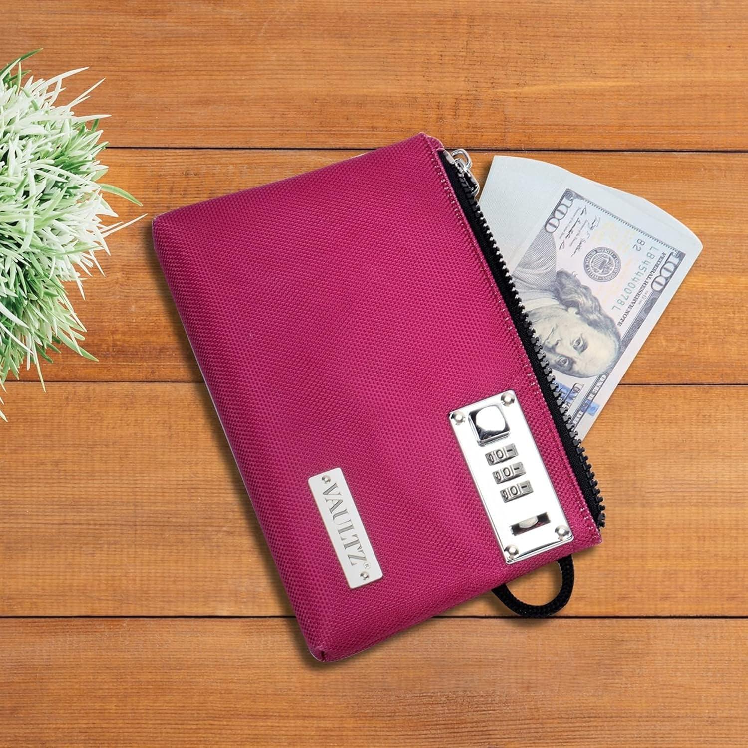 Bolsa de Dinero Vaultz Berry con Cerradura - 12,7 x 17,8 cm