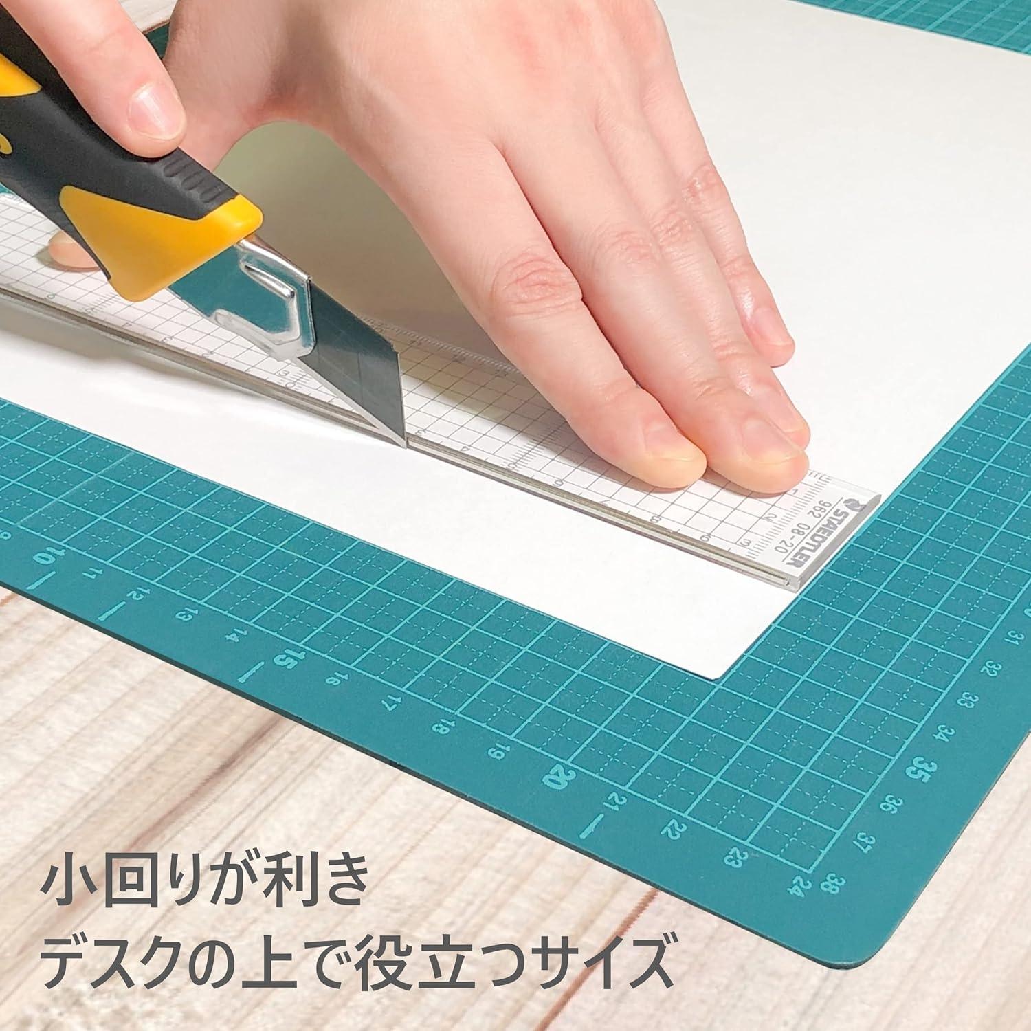 Regla Cuadrada de Corte STAEDTLER 962 08-30 30 cm