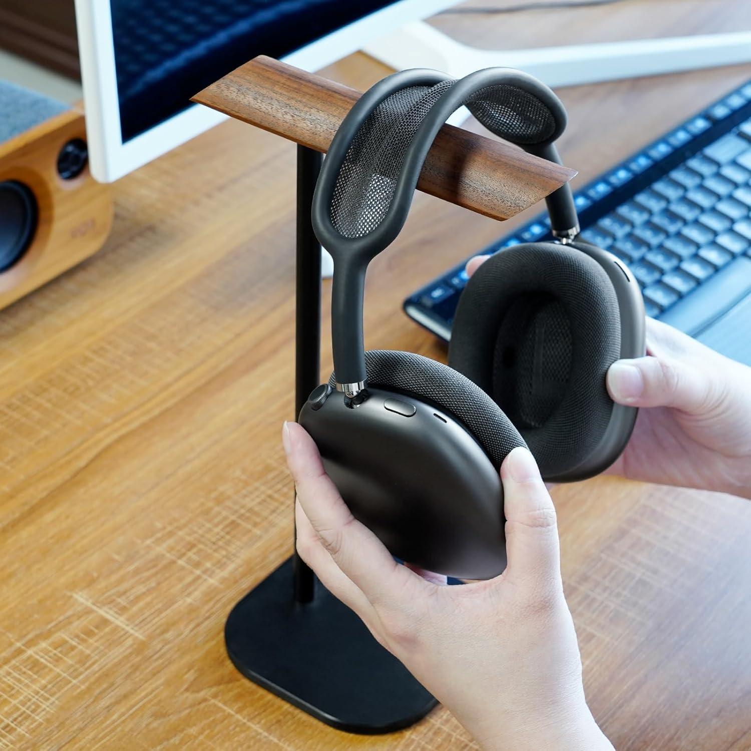 Soporte para Auriculares GEVO de Madera de Nogal y Aluminio