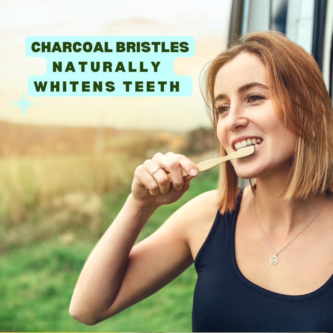 Cepillo de Dientes de Bambú con Carbón El Futuro es Bambú - Paquete de 4