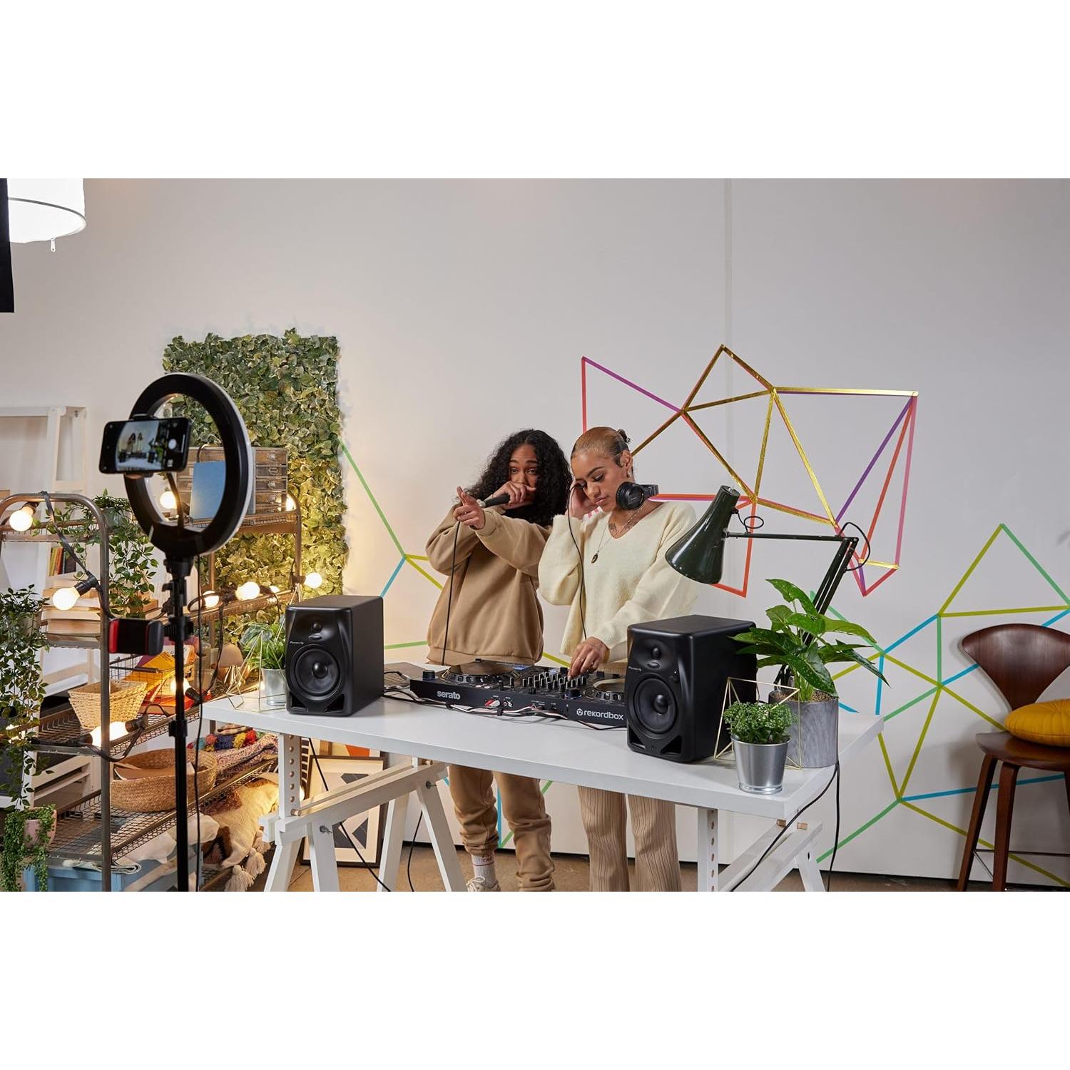 Monitores Activos Pioneer DM-50D 5" con Cables TRS Profesionales