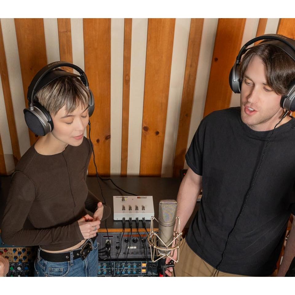 Auriculares Cerrados Audeze LCD-S20 para Estudio y Audiófilos