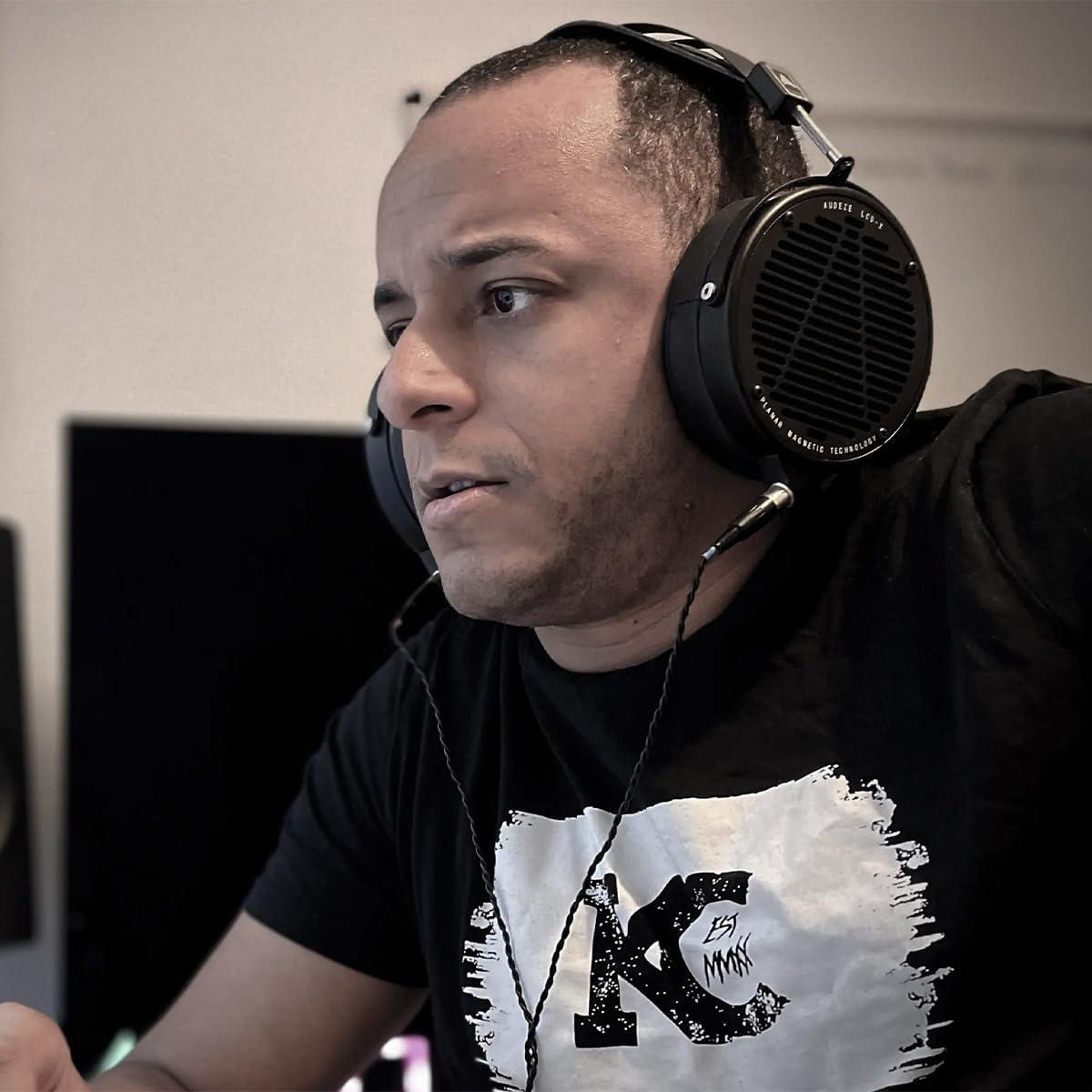 Auriculares Audeze LCD-X Magnéticos Planos sobre la Oreja