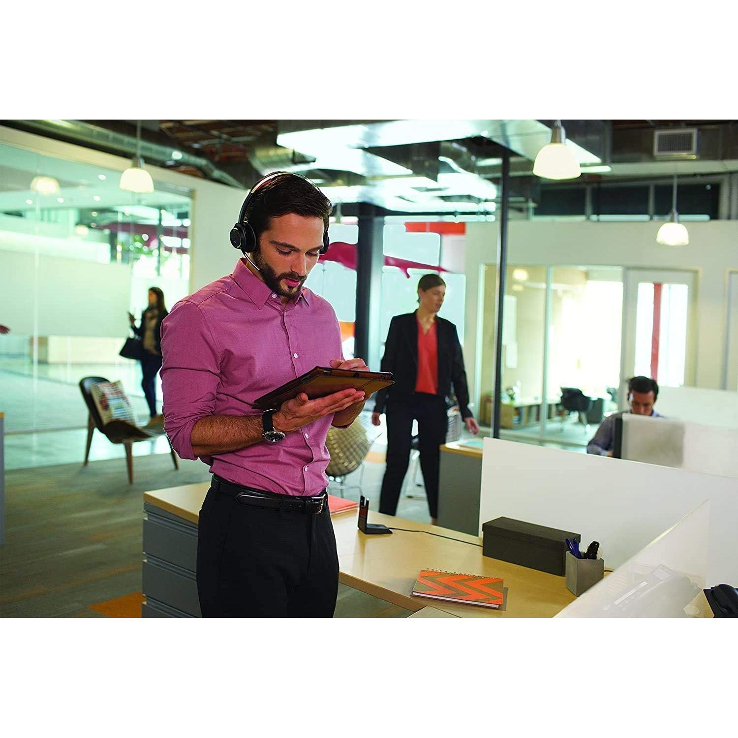 Auricular Bluetooth Plantronics Voyager Focus B825 - ANC, 12h Batería