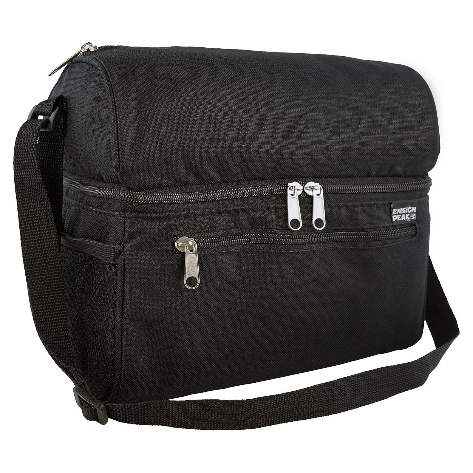 Bolsa Térmica Aislada Ensign Peak Negra 26.7x24.1x15.2 cm