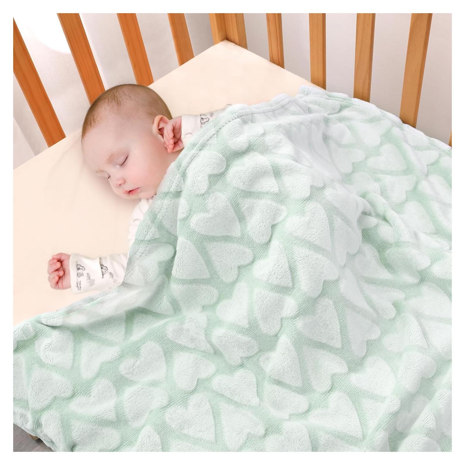 Manta de Peluche Bertte 84x109cm Verde Corazones para Bebés