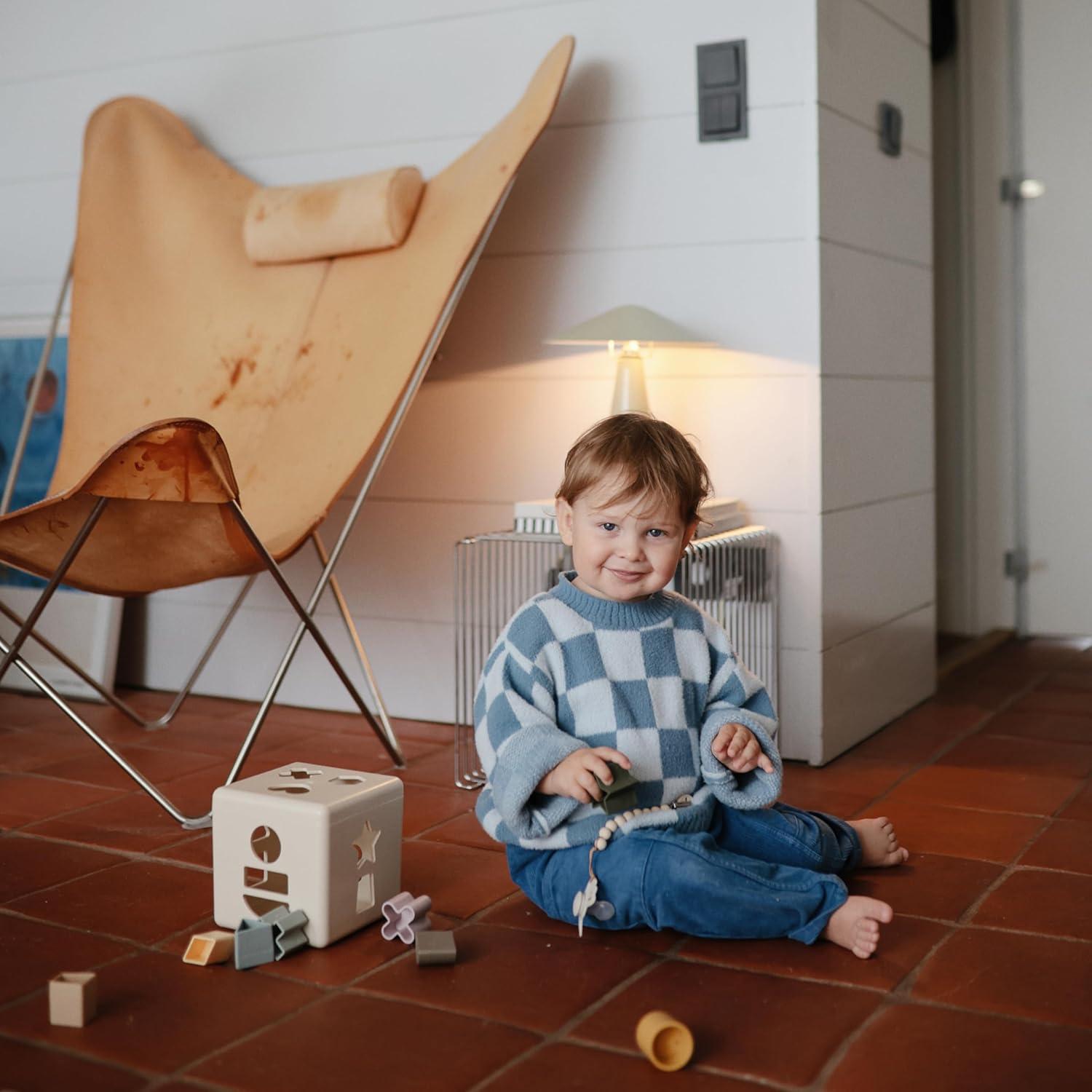 Caja de Clasificación de Formas Mushie - Juguete Educativo 12 Formas