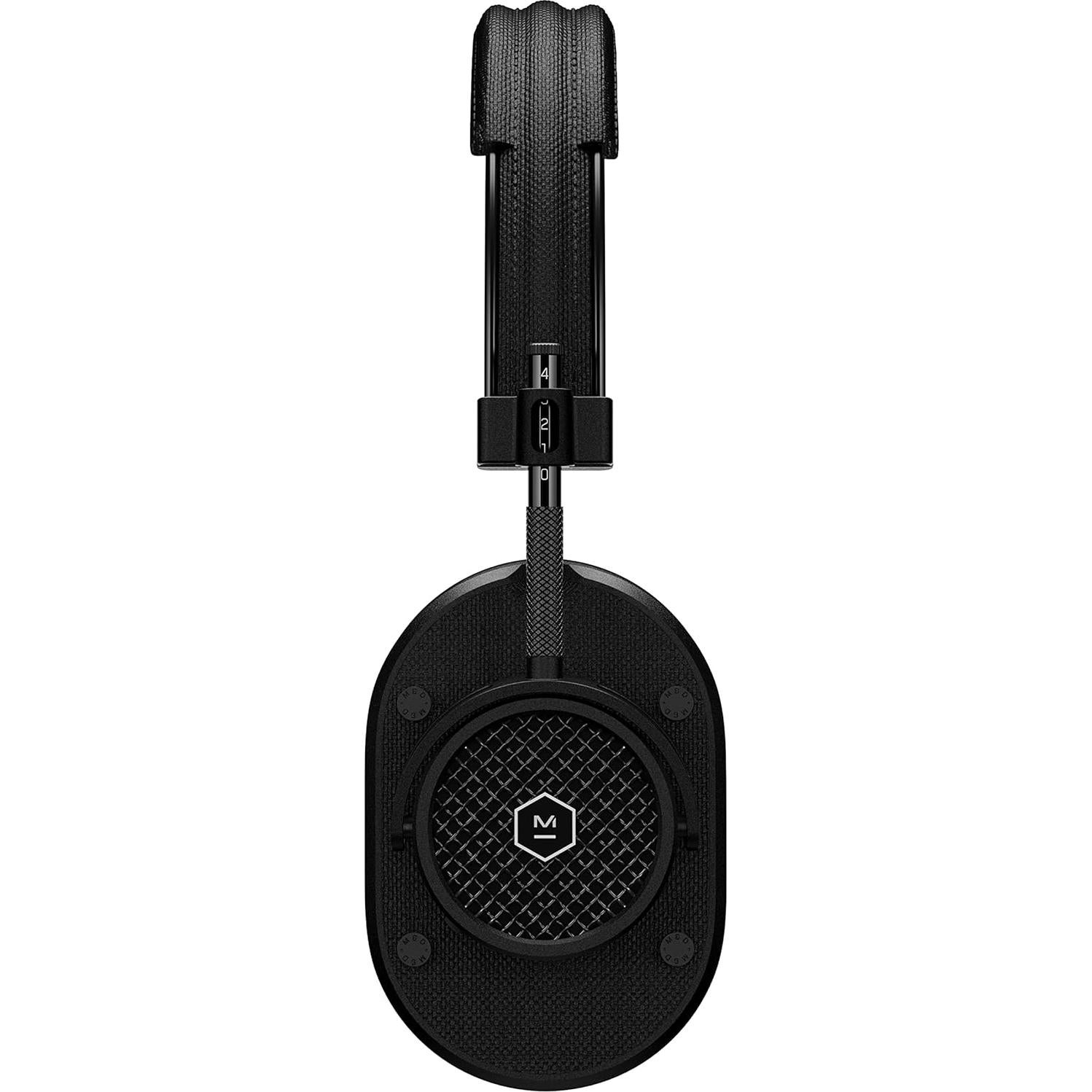 Auriculares Over-Ear Master & Dynamic MH40 - Aislamiento de Ruido