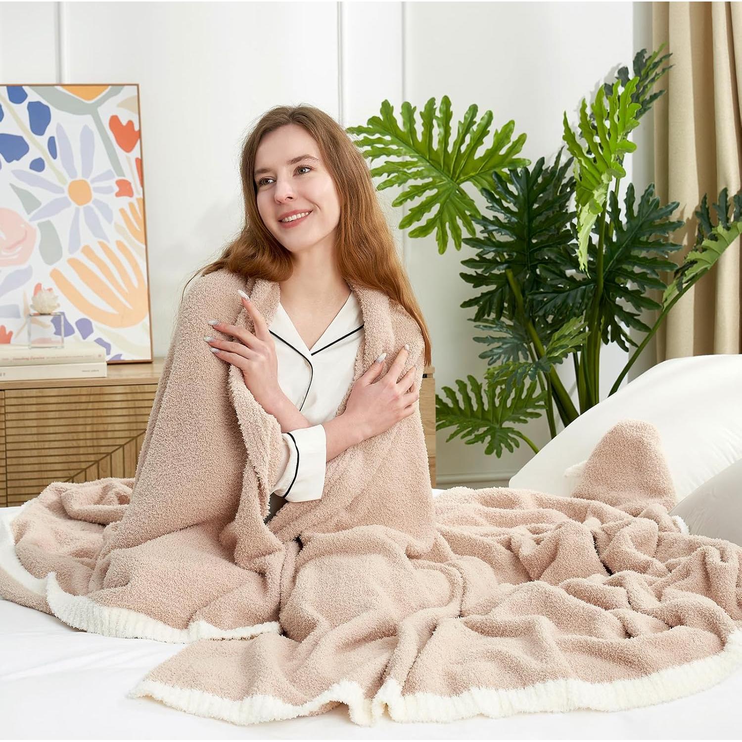 Manta Reversible Snuggle Sac Beige 127x152 cm Microfibra