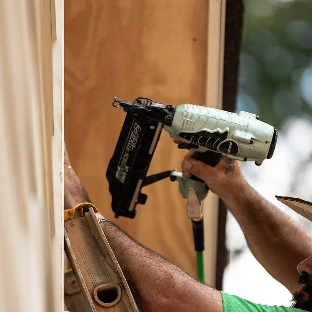 Clavadora de Acabado Metabo HPT NT65M2S 1.6 kg 16 Calibre