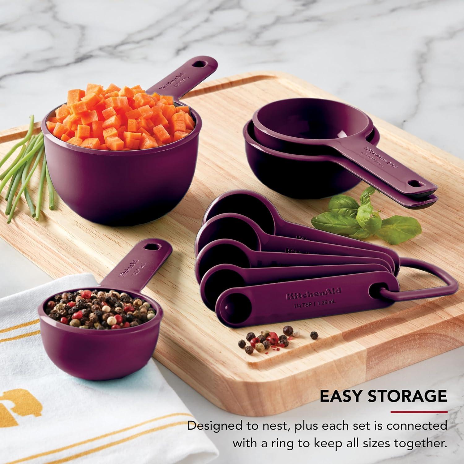 Juego de Tazas y Cucharas Medidoras KitchenAid 9 Piezas Remolacha