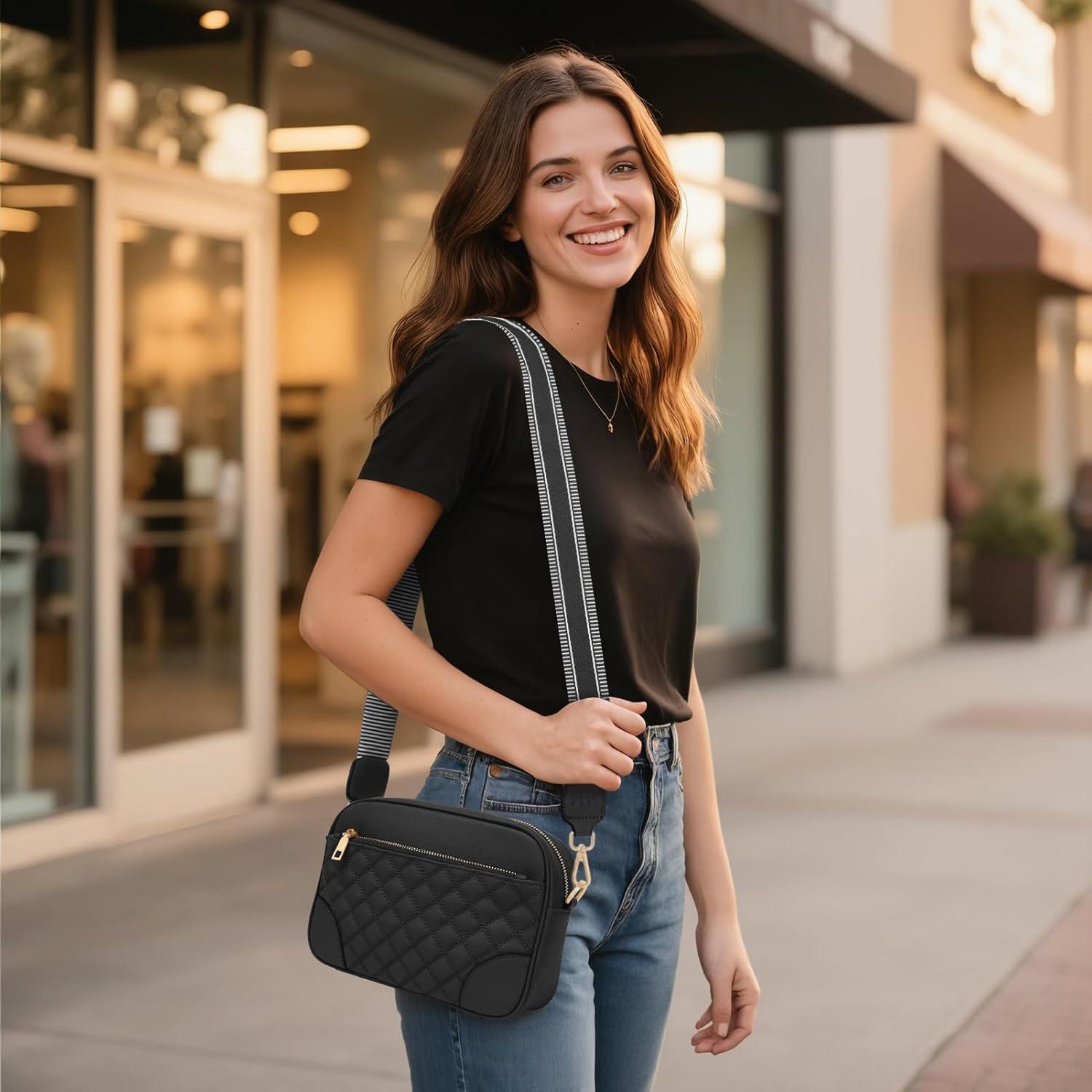 Bolso Cruzado Pequeño FYY para Mujeres en Cuero Vegano Negro