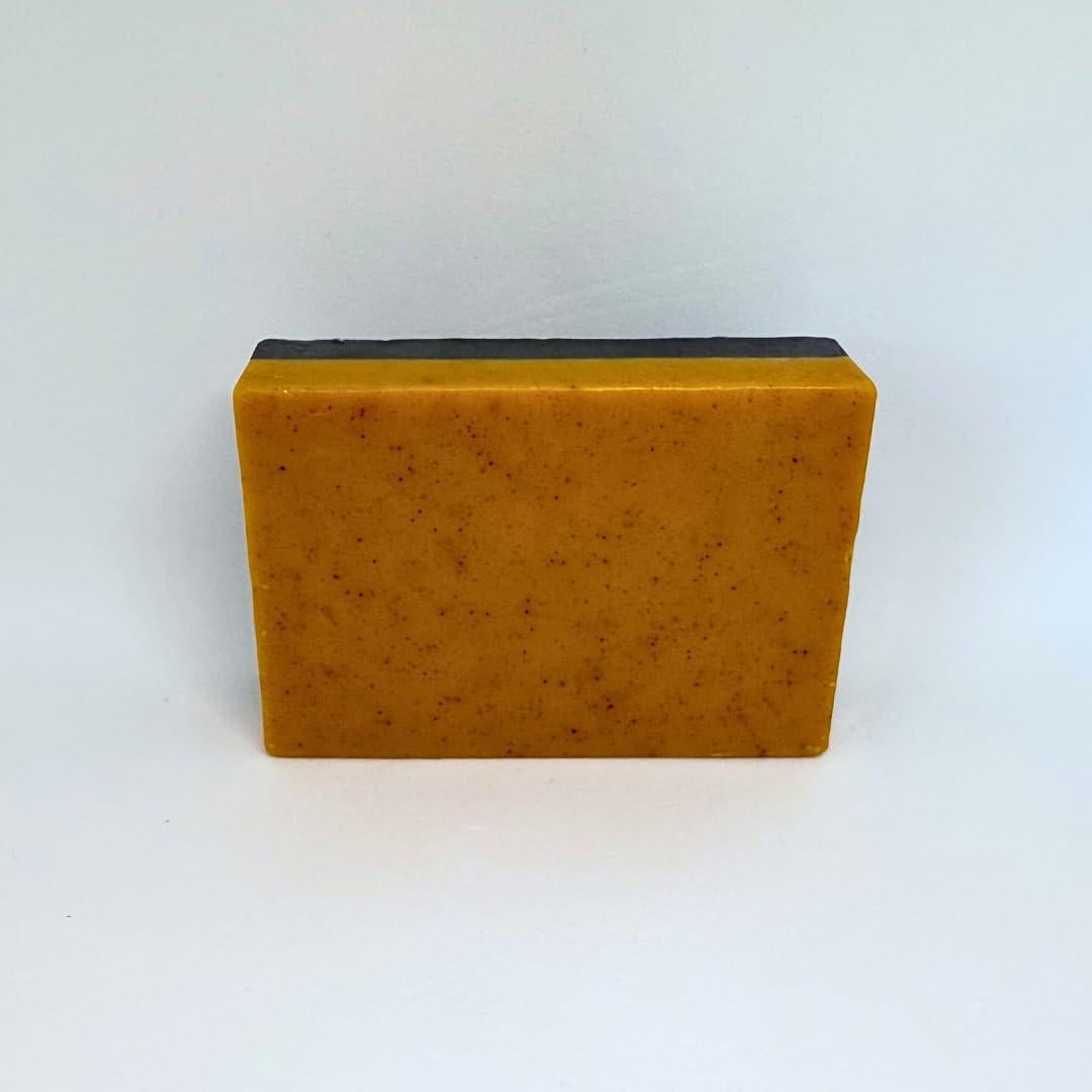 Jabón de Cúrcuma y Carbón Activado Soap Body Shop 113 g