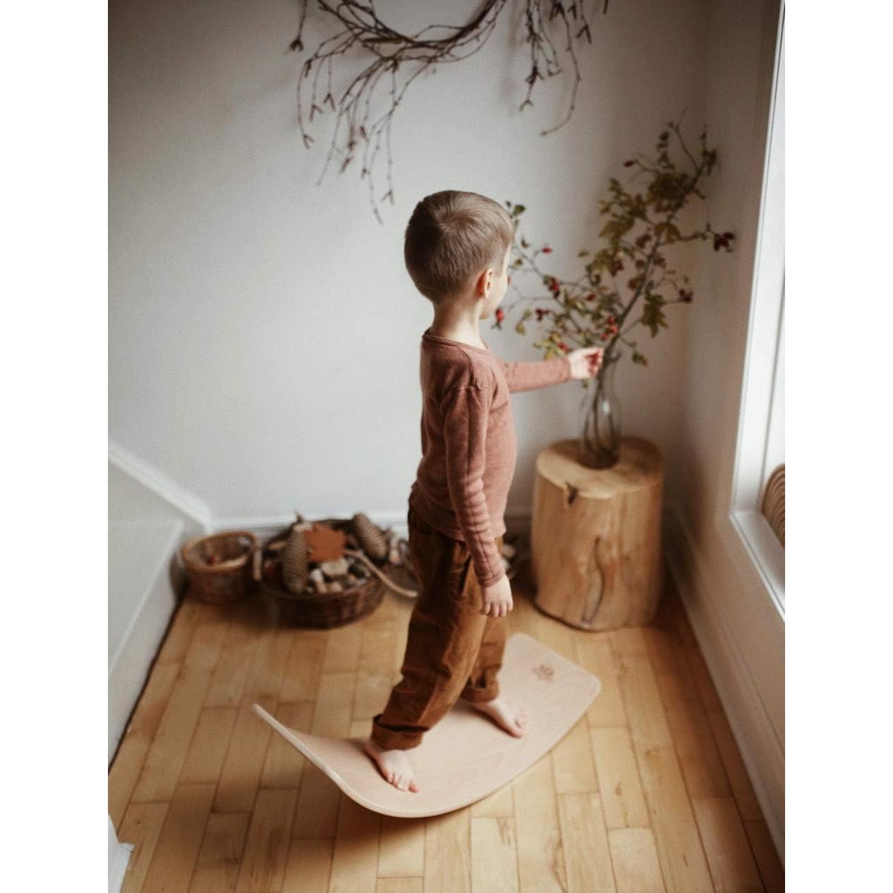 Kinderfeets Kinderboard LITE Tabla de Equilibrio de Madera 81x30x18 cm