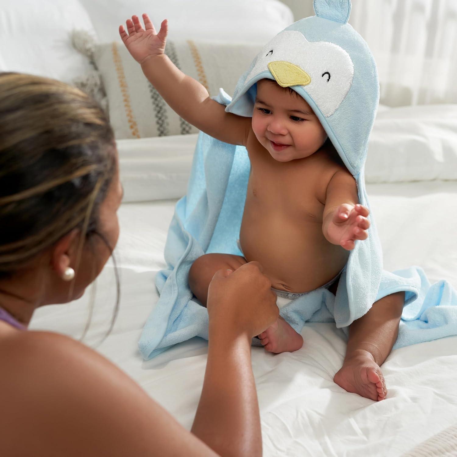 Conjunto de Toalla con Capucha Gerber Pingüino Azul 4 Piezas