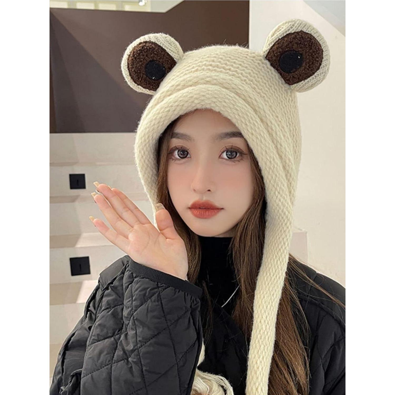 Gorro de Rana Adulto Tejido a Mano Beige con Ojos Grandes