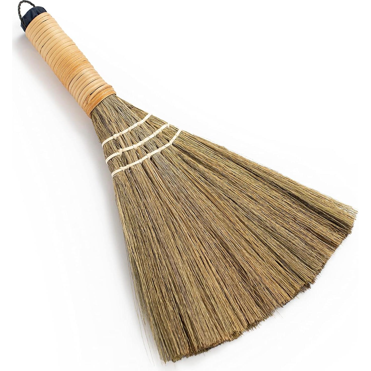 Juego de 2 Escobas de Paja Natural TTS 32 cm - Compactas