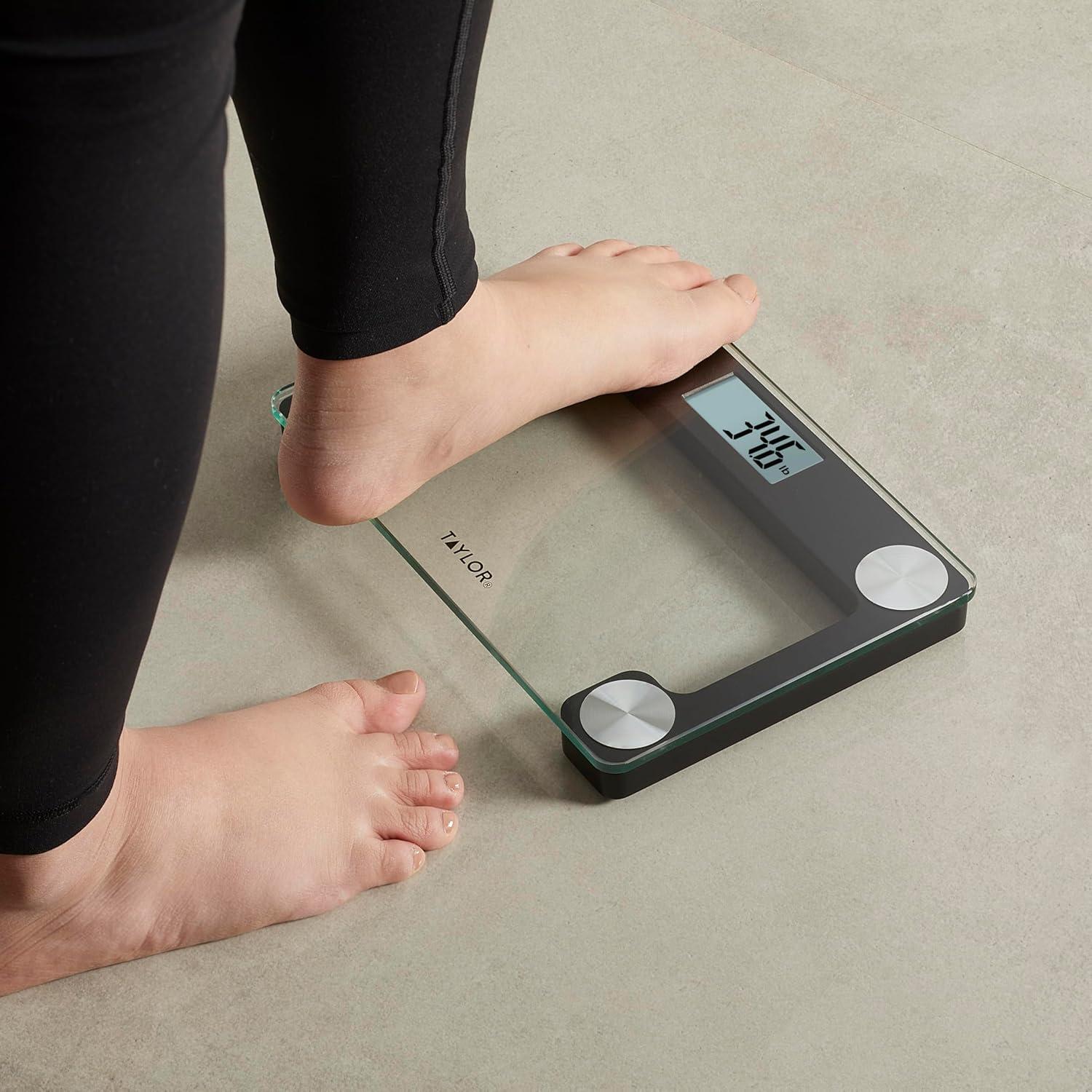 Báscula Digital Compacta Taylor 181 kg con Tote de Viaje