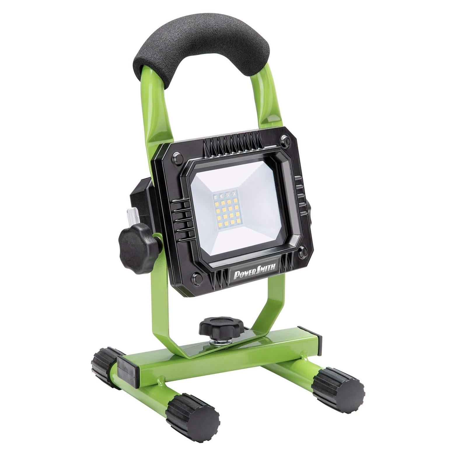Luz de Trabajo LED PowerSmith PWLR108S 800 Lúmenes Recargable