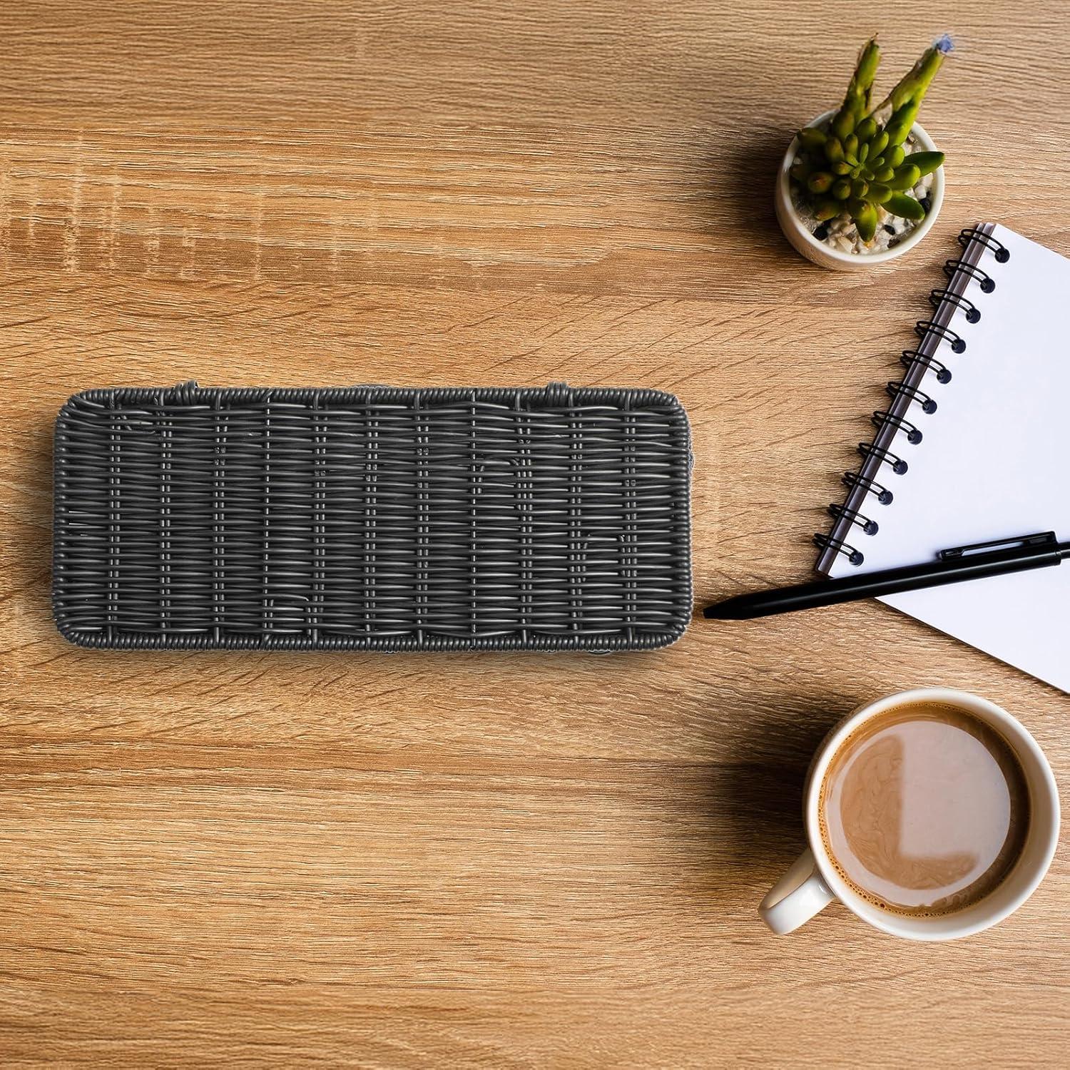 Caja de Gestión de Cables Delamu Rattan Hecha a Mano 31.75x12.95x12.95cm Negro