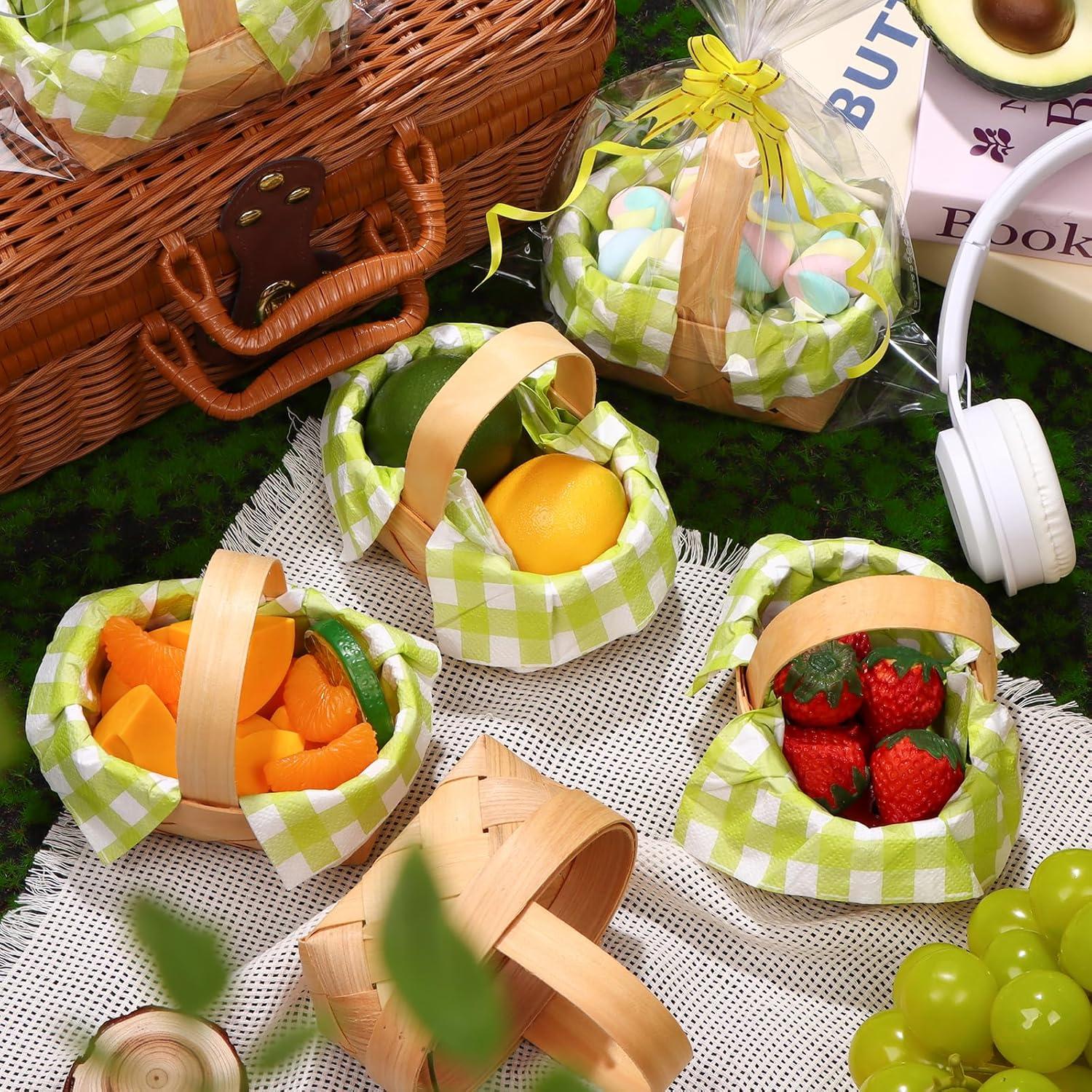 Set de 24 Mini Cestas de Madera con Servilletas Cuadros Verdes