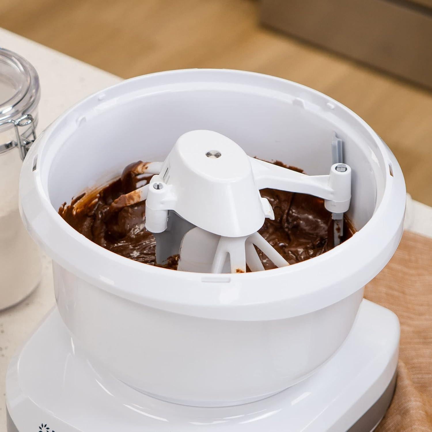 Batidora de Pie NutriMill Artiste 6.15L con Accesorios Panadero