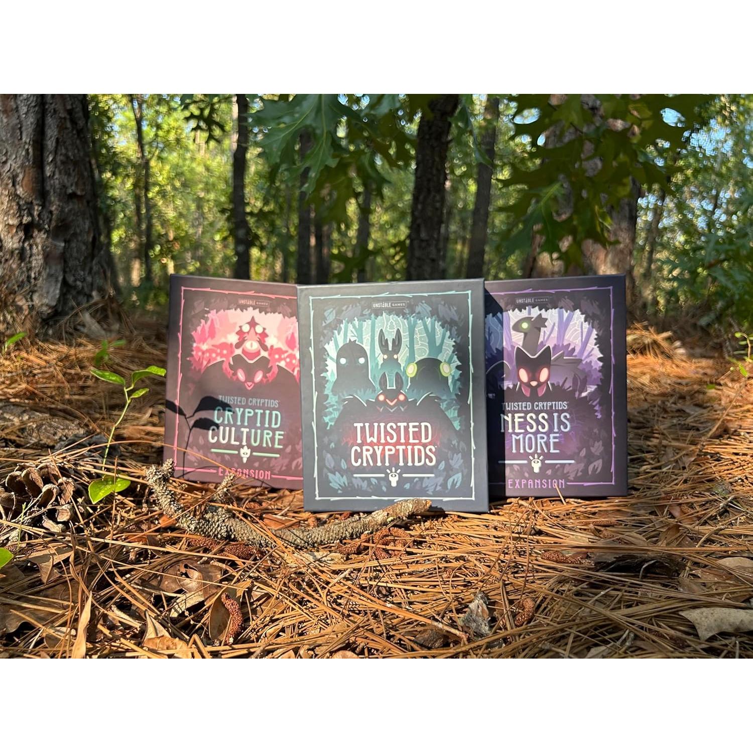 Juego de Cartas Críptidos Torcidos TeeTurtle - Estrategia 2-4 Jugadores