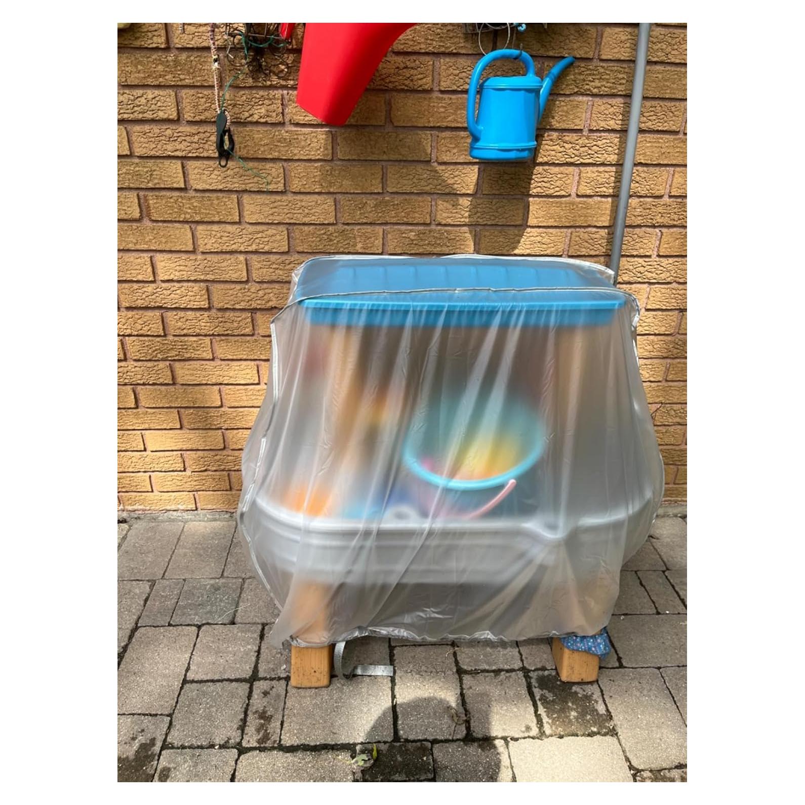 Cubierta de Mesa de Agua IndigoTempest9 para Niños - Frosted