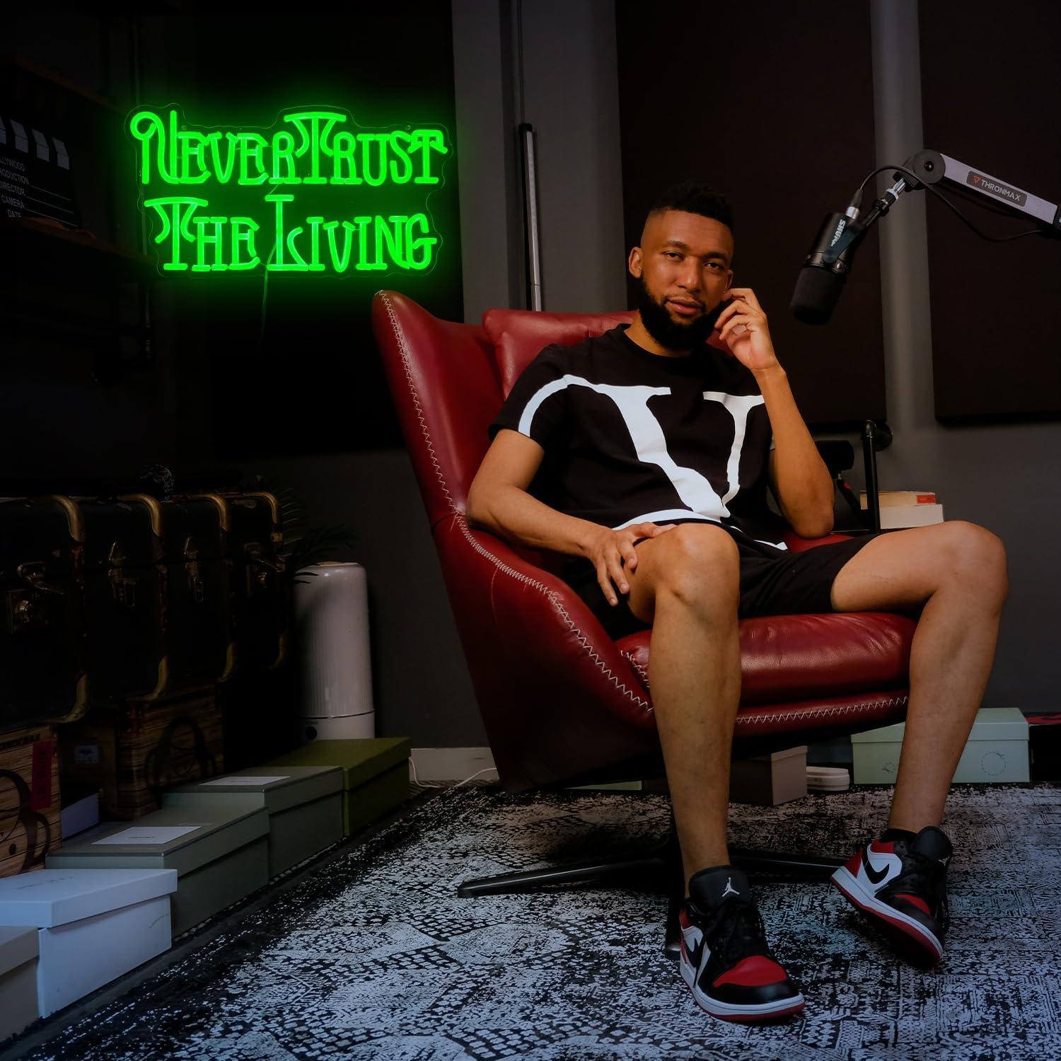 Letrero de Neón Verde Dimmable Nunca Confíes en el Vivo 43.9cm