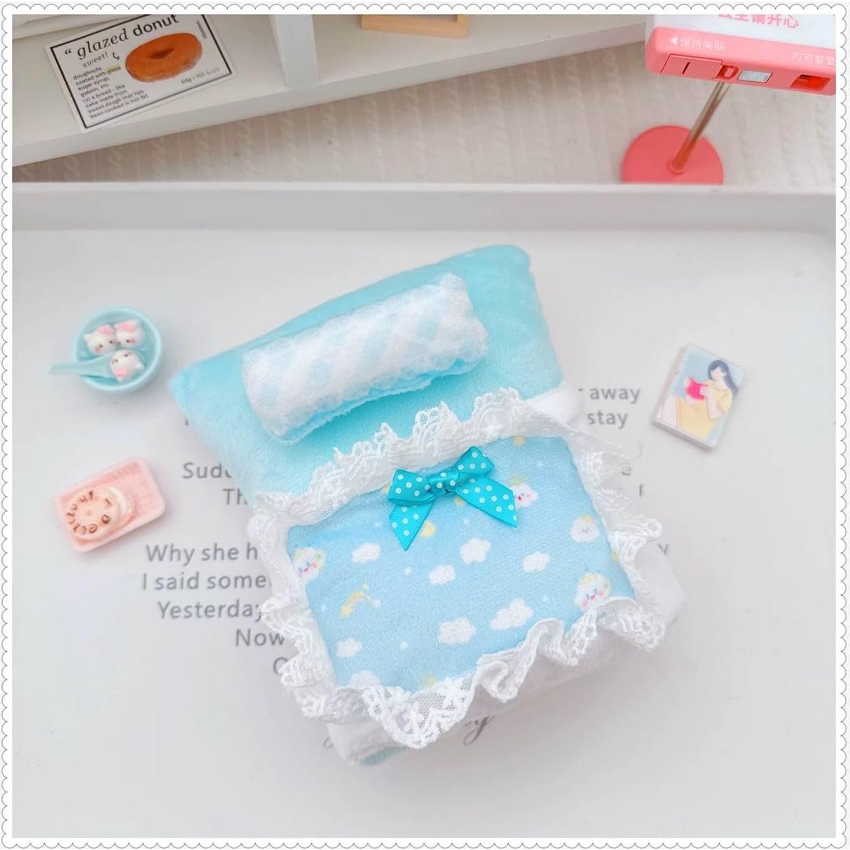 Cama de Muñeca Azul VVQUI 17cm con Bordes de Encaje