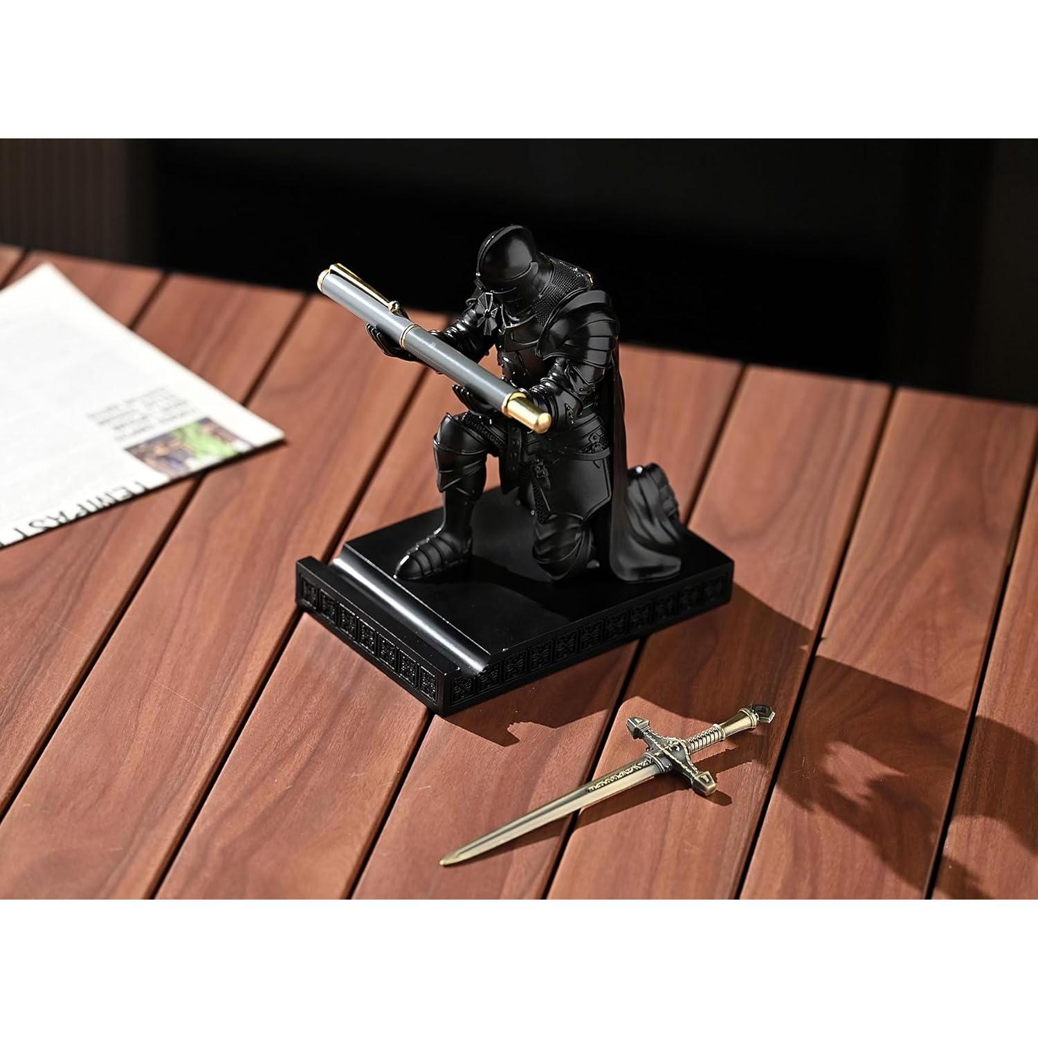 Portalápices Guerrero Medieval Amoysanli Negro con Abre Cartas