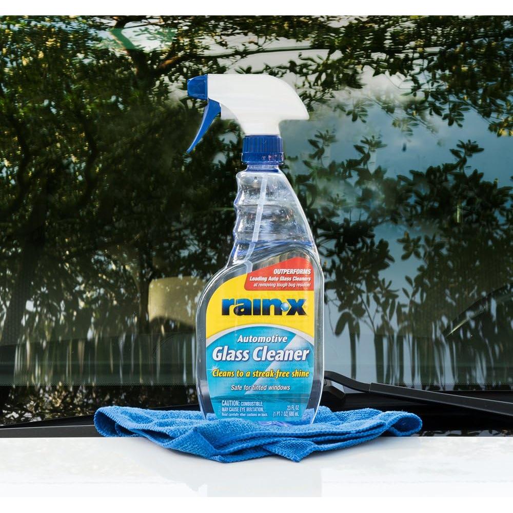 Rain-X 630018 Auto Glass Cleaner, 23 oz. - Cleans Car Windows, Windshields and Other Auto Glass Surfaces for a Clean, Streak-Free Finish