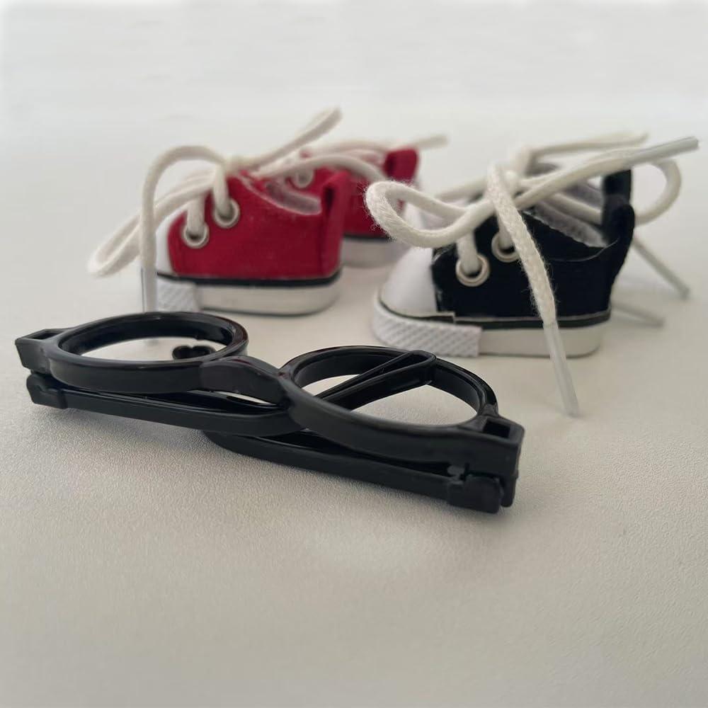 Zapatillas de Lona Miniatura Labubu, Set 2 Pares Rojo y Negro