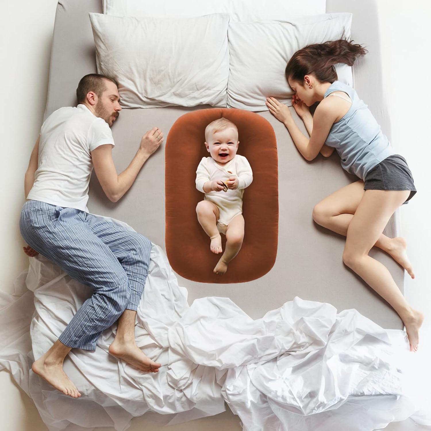 Cojín para Bebés Loevin Café 75x45 cm Lavable Ergonómico