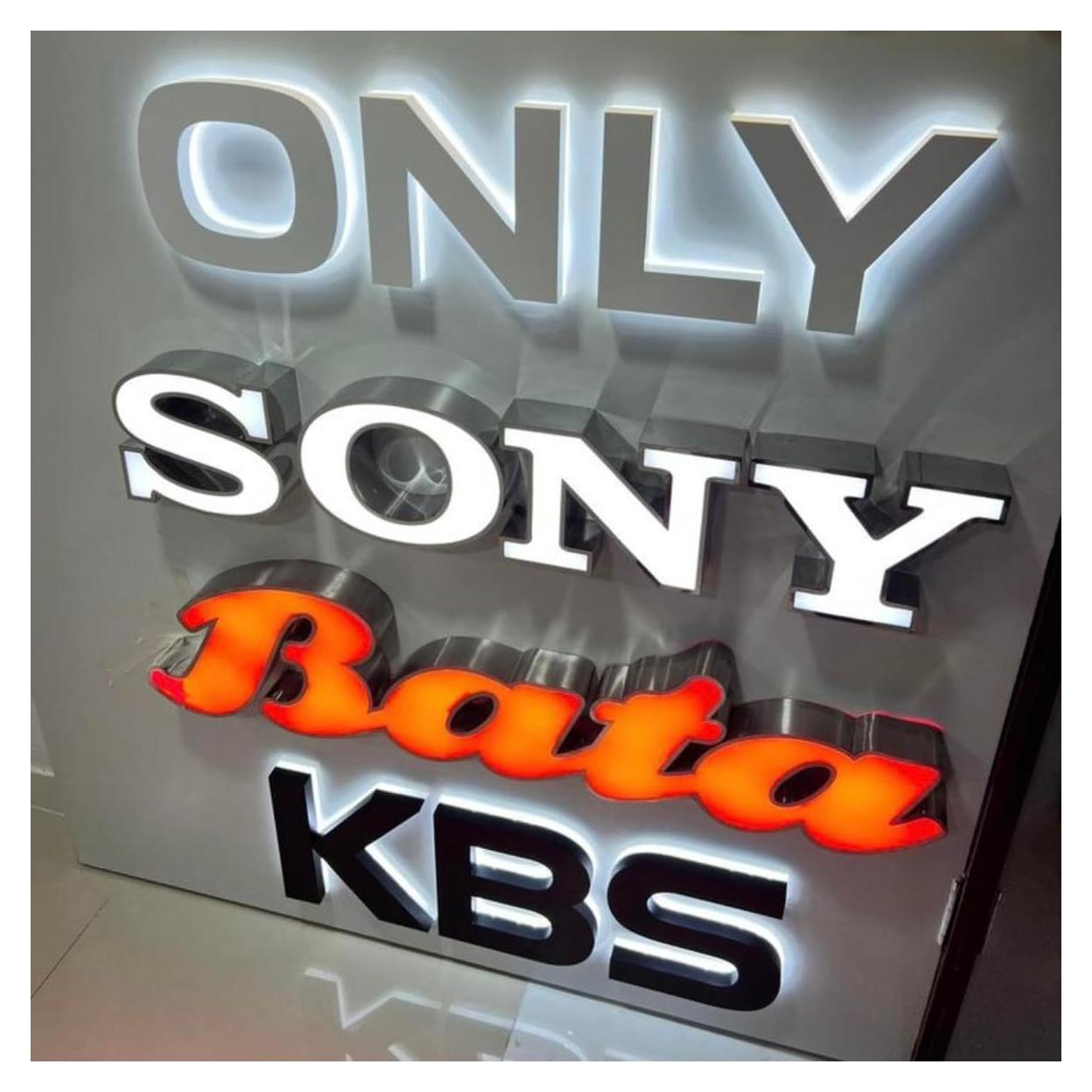 Letrero Iluminado Personalizado Yanubabi 254x10cm Acero Inoxidable