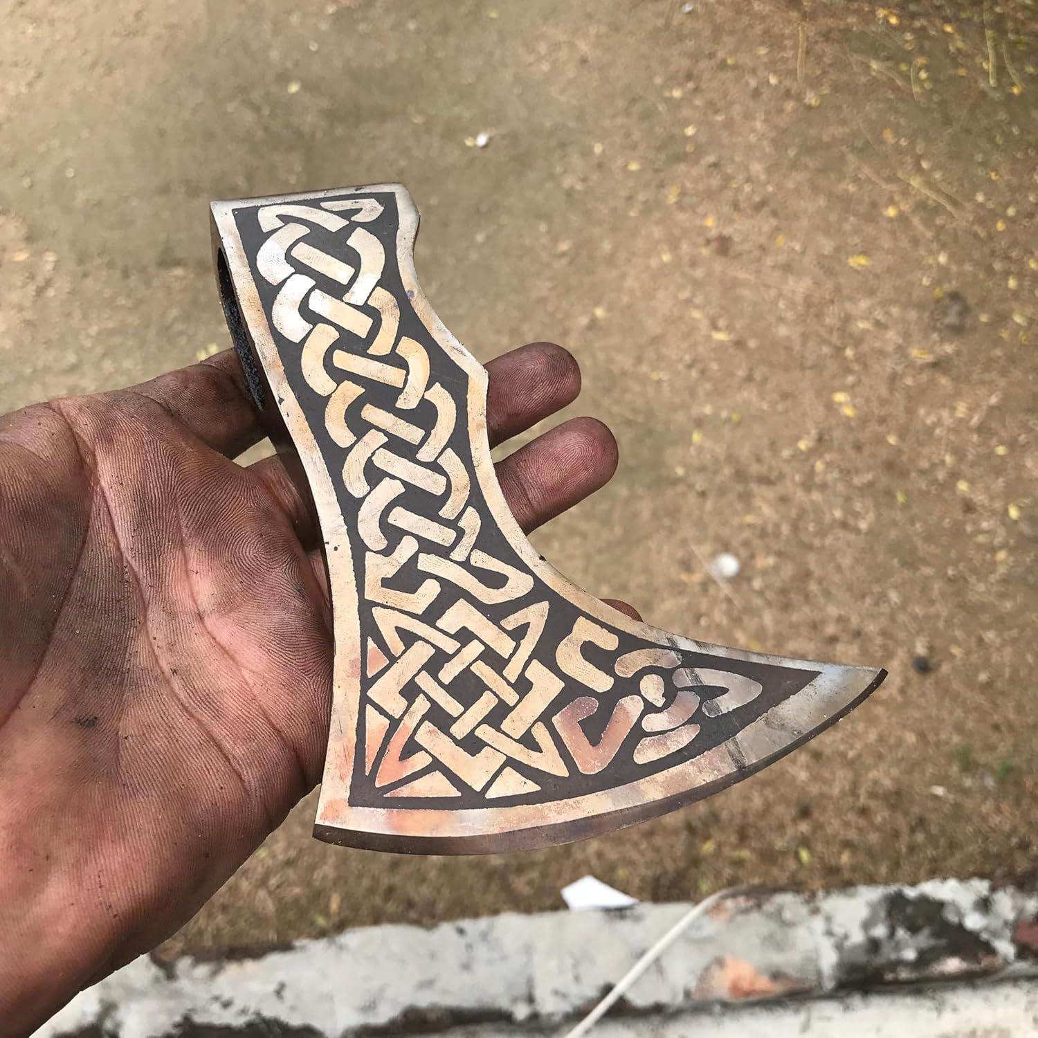 Hacha Vikinga Forjada a Mano Master Damascus 15.24 cm - Regalo Único