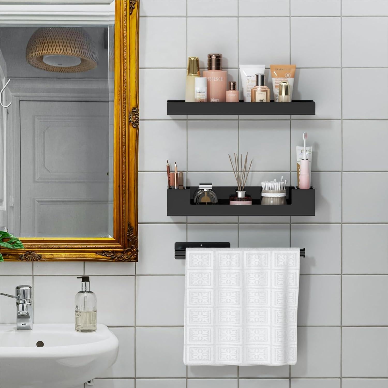 Estantes de baño HIIMIEI flotantes negros con soporte para toallas